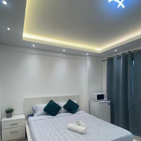 Studio Appartament Bright City Nuevo! 토레몰리노스 외부 사진
