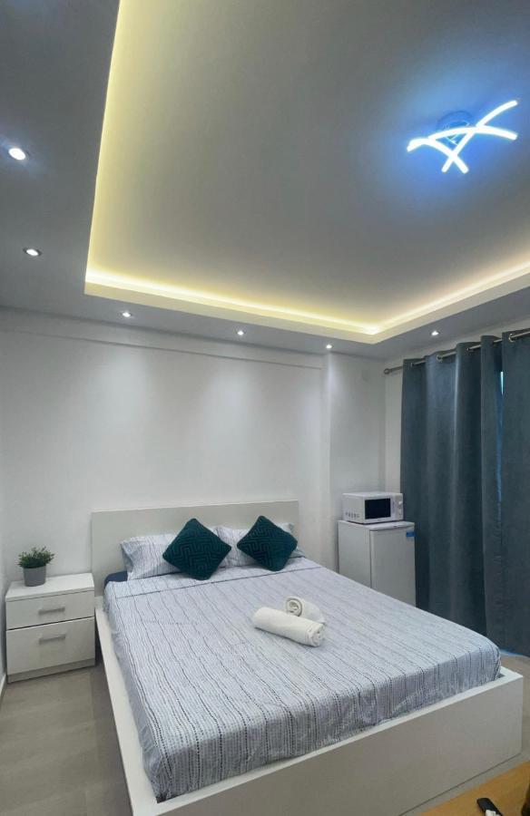Studio Appartament Bright City Nuevo! 토레몰리노스 외부 사진