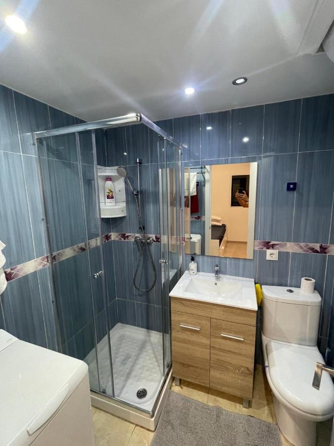 Studio Appartament Bright City Nuevo! 토레몰리노스 외부 사진